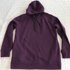 Eddie Bauer hooded sweater with pockets